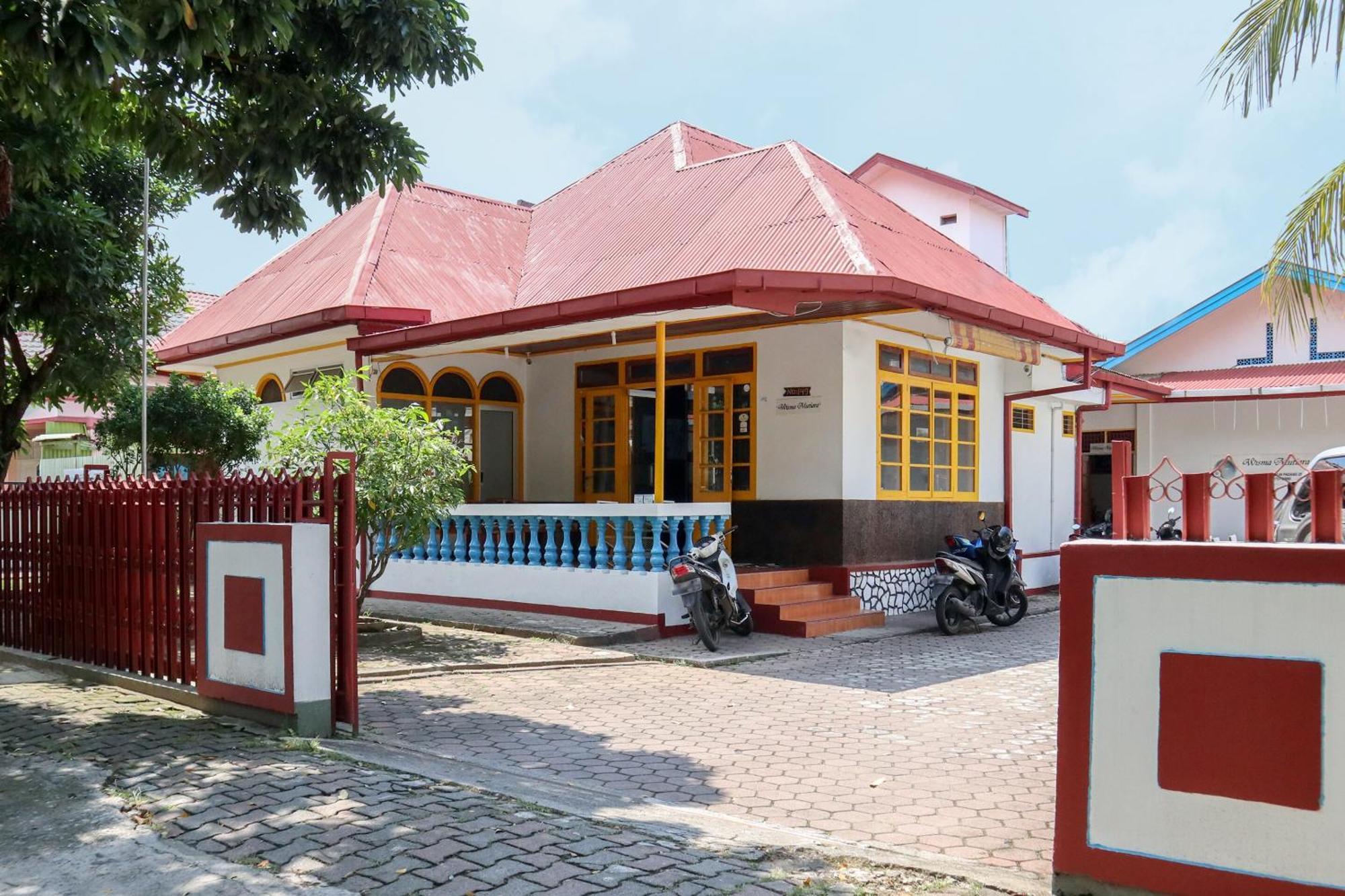 Wisma Mutiara Паданг Екстер'єр фото